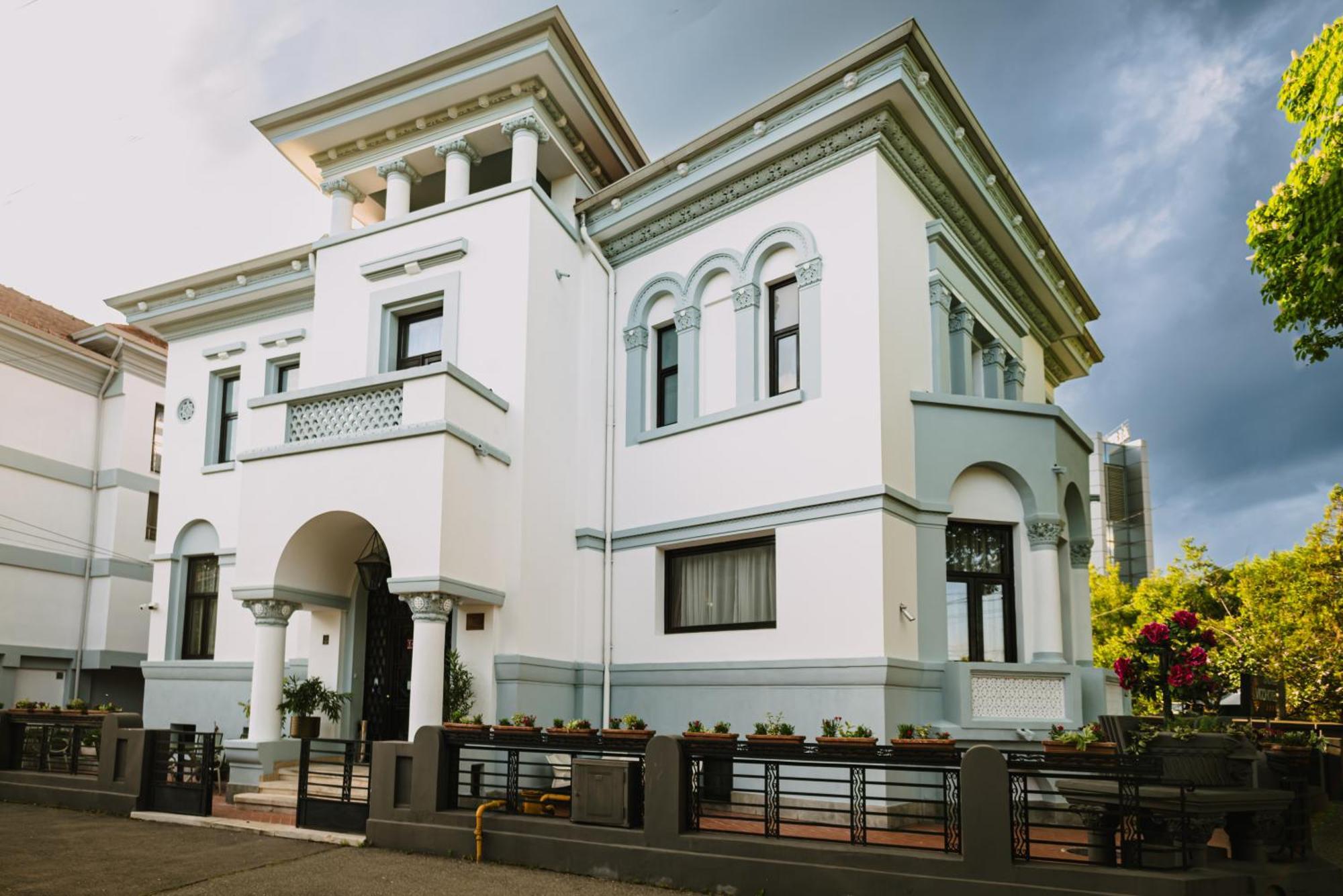 Vigo Hotel Ploieşti Extérieur photo