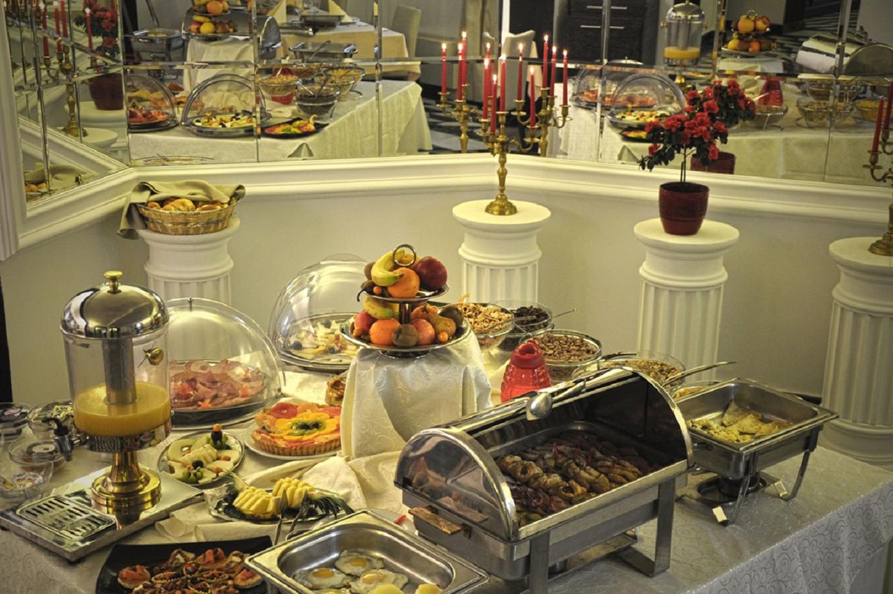 Vigo Hotel Ploieşti Extérieur photo